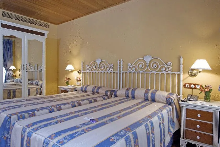 Country house Cortijo La Reina Guest House Malaga